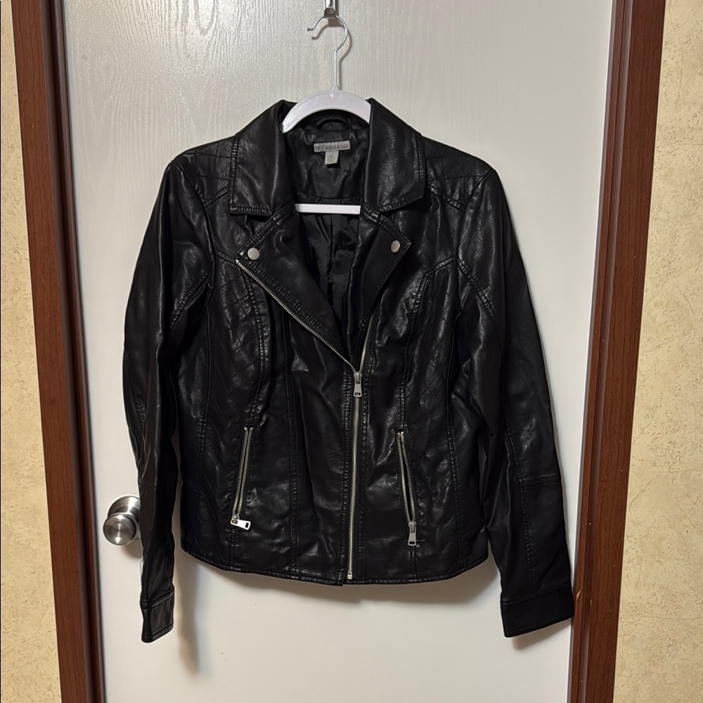 Eat. 1946 Women's Black Faux Leather Jacket Size M